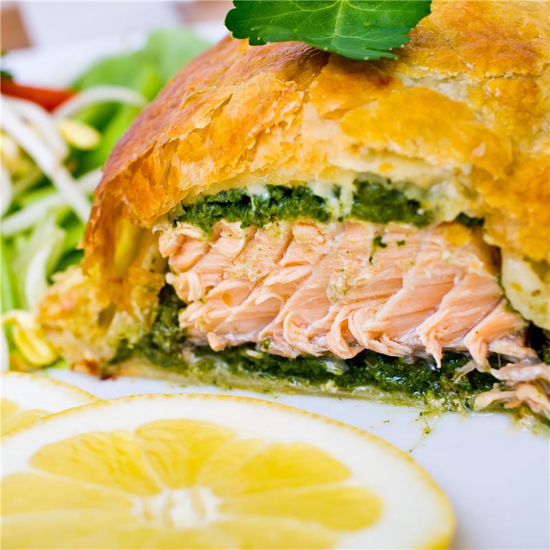 Salmon, Spinach & Ricotta En Croute
